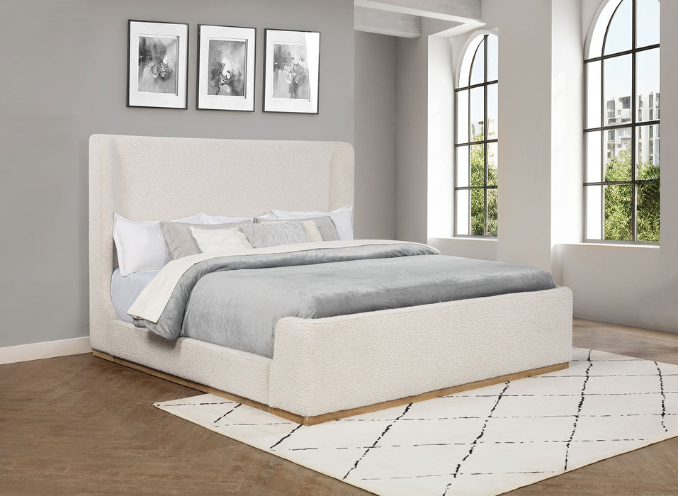 Nala Eastern King Bed