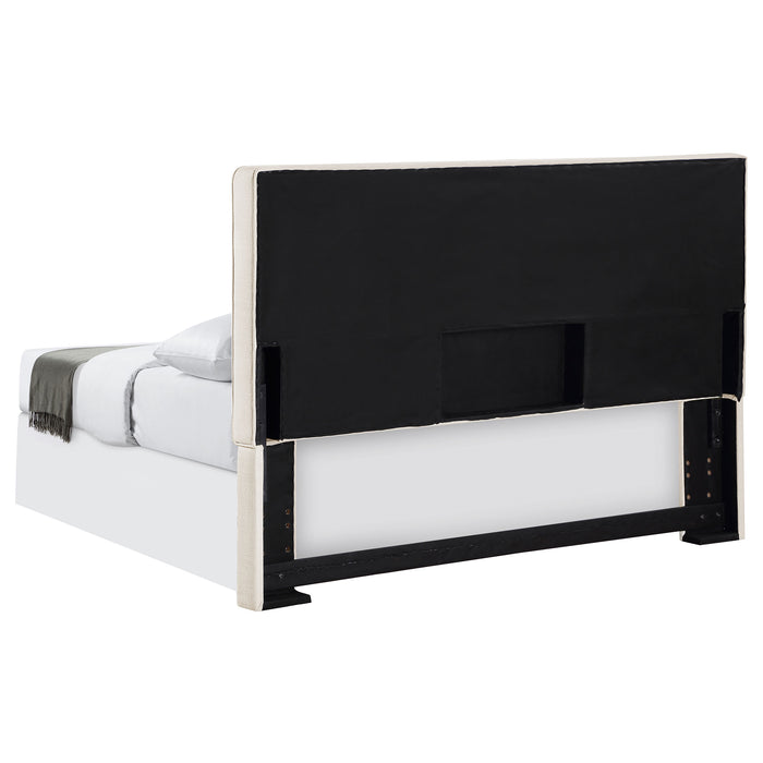 Kosmo Eastern / California King Headboard