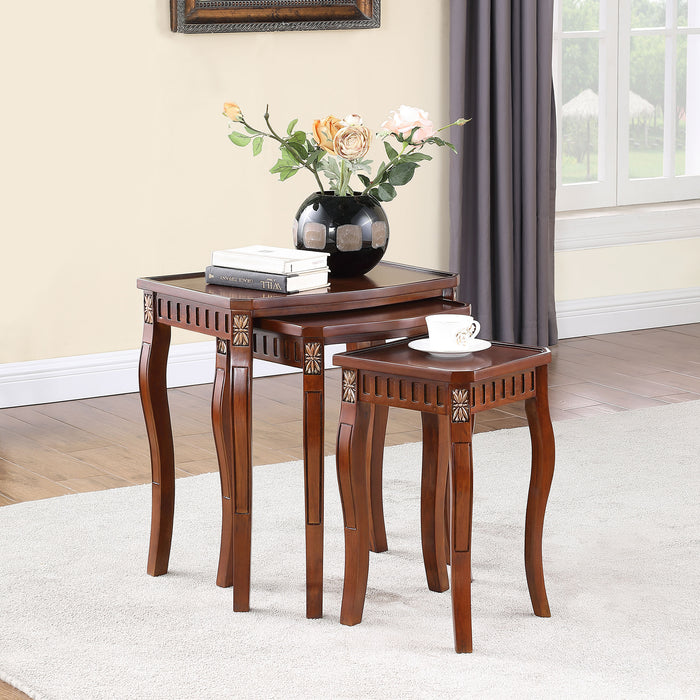 Daphne Nesting Table