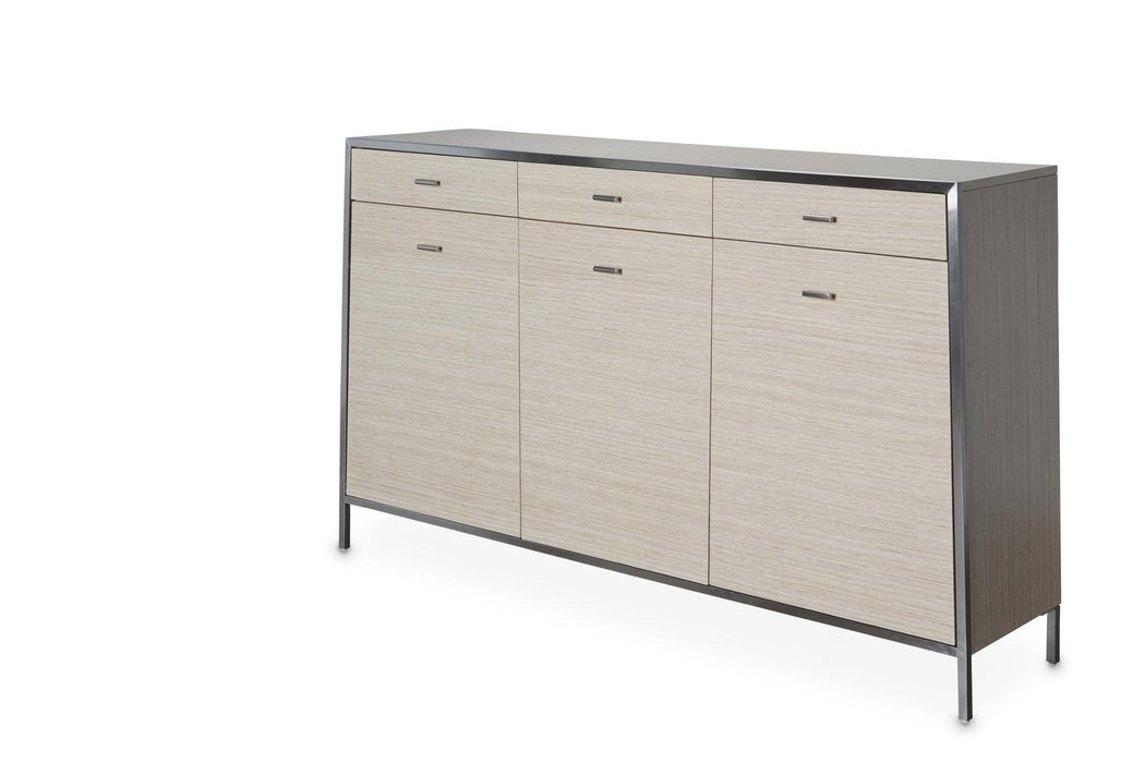 Silverlake Village Sideboard in Washed Oak