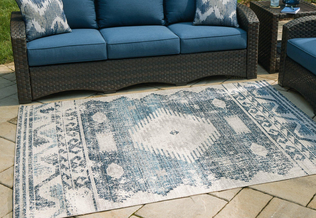 Daddridge 5' x 7' Rug