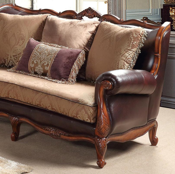 Anne Traditional Style Loveseat in Cherry finish Wood