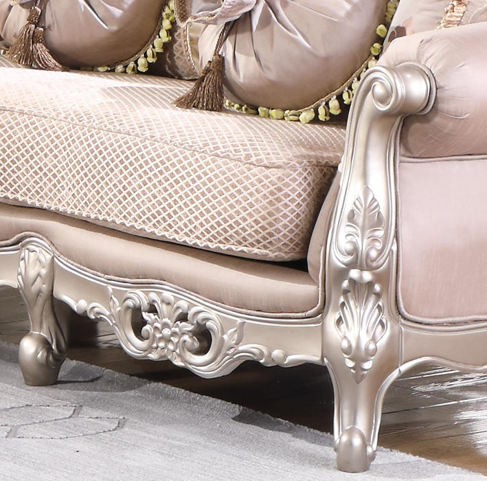 Daisy Traditional Style Loveseat in Pearl finish Wood