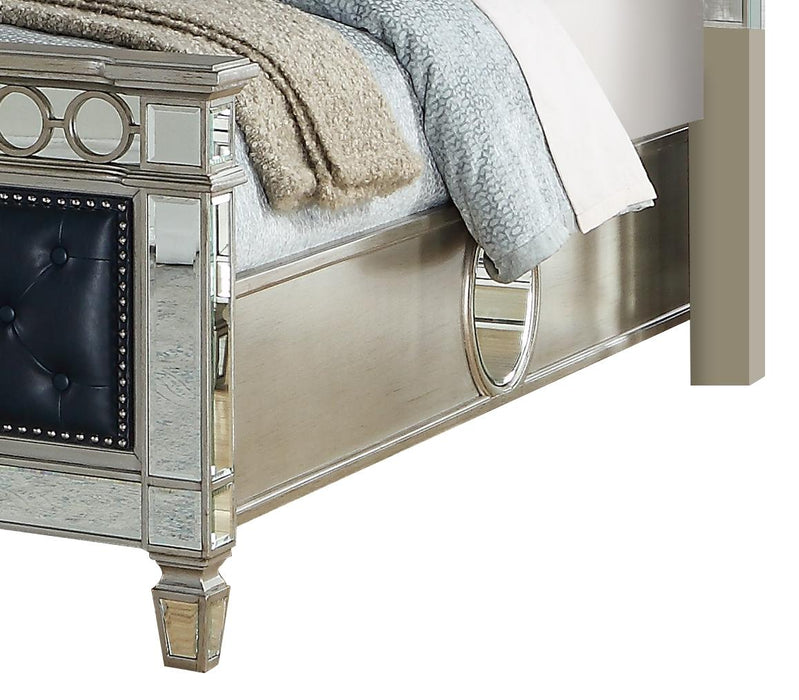 Brooklyn Contemporary Style King Bed in Silver finish Wood