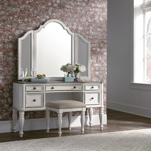 Magnolia Manor 3 Piece Vanity Set image